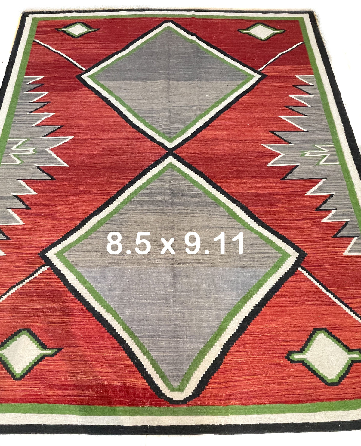 Pakistani Hand-Knotted Kilim