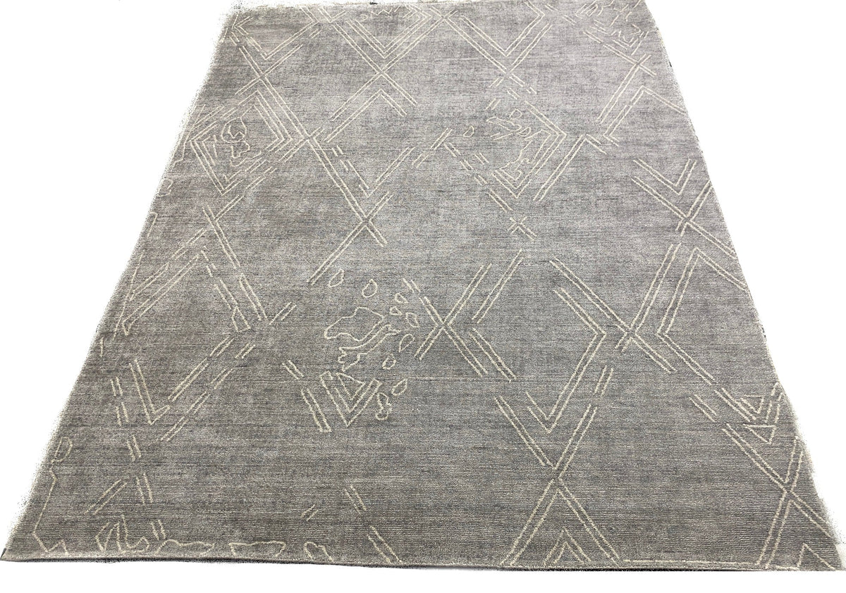 Contemporary Indian Hand-Loomed Area Rug