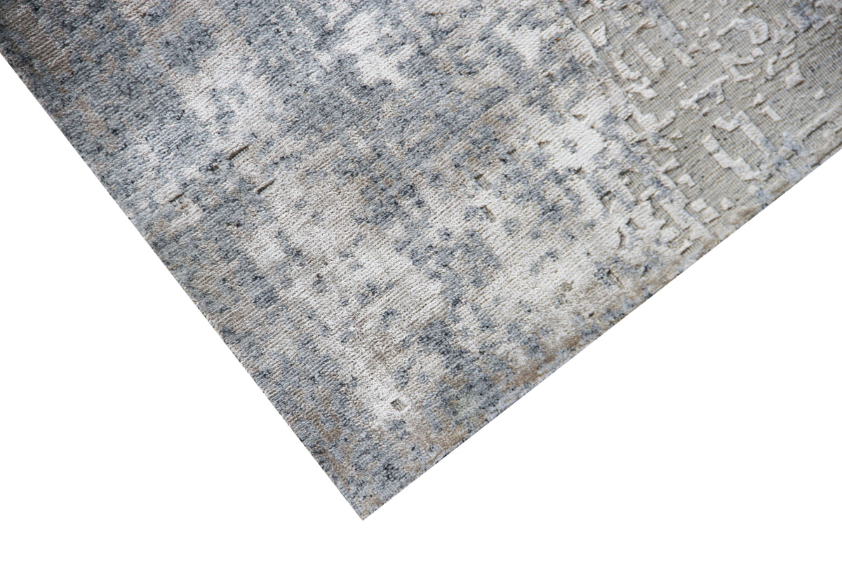 Indian Hand-Loomed Area Rug