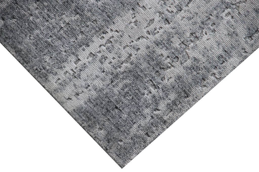 Indian Hand-Loomed Area Rug