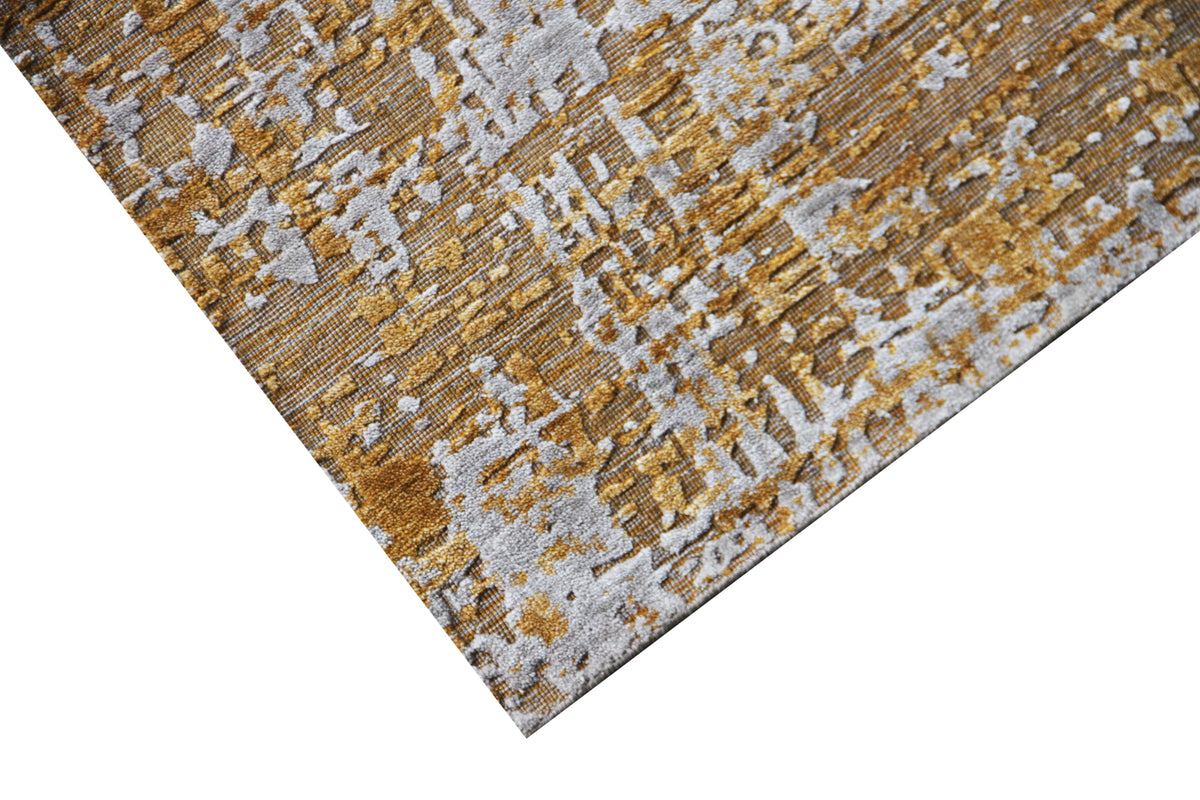Indian Hand-Loomed Area Rug