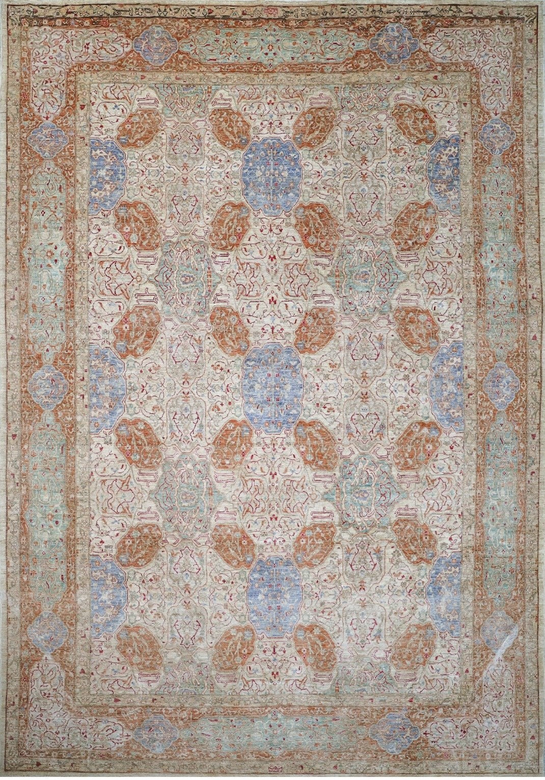 Ivory Muted Allover Rug 9'10" x 13'10"