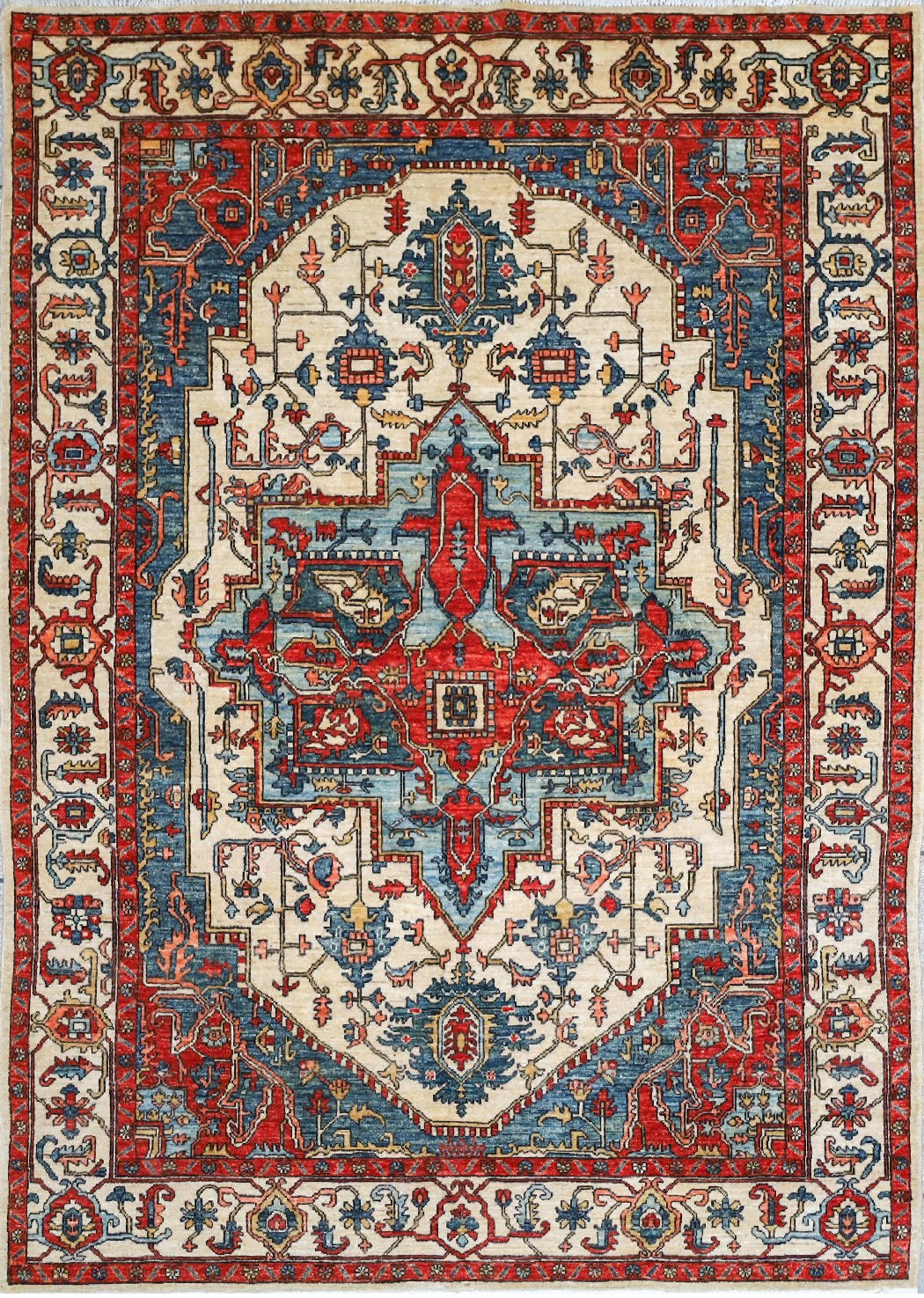 Ivory & Red Heriz-Style Rug 6'9" x 9'6"